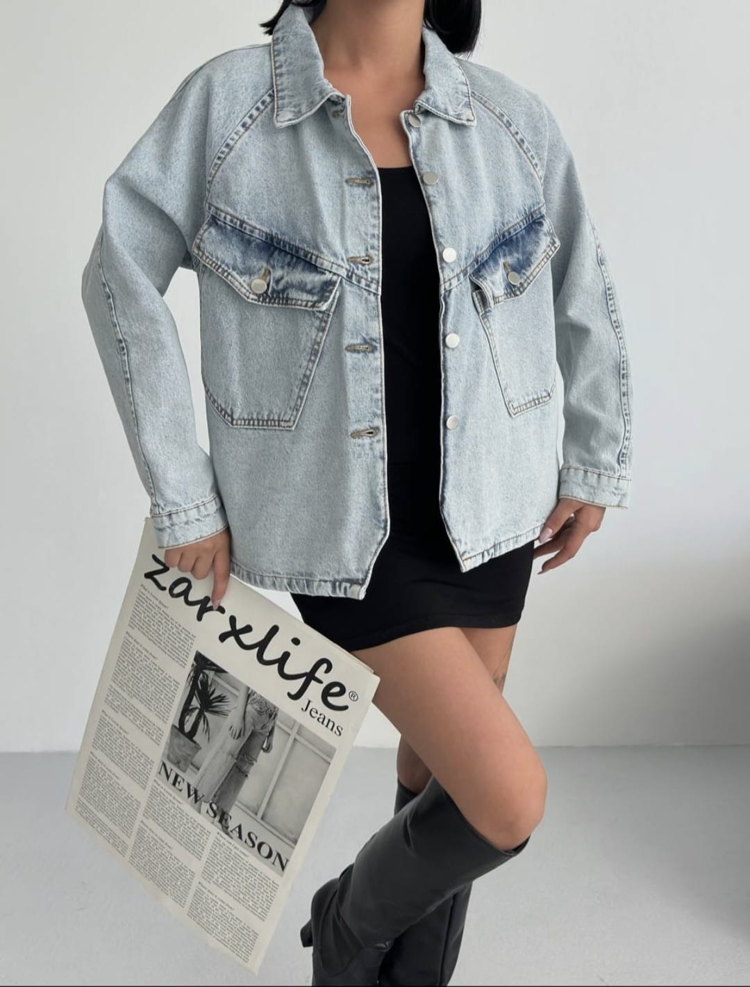 Cepli Detaylı Denim Ceket – Lacivert & Mavi