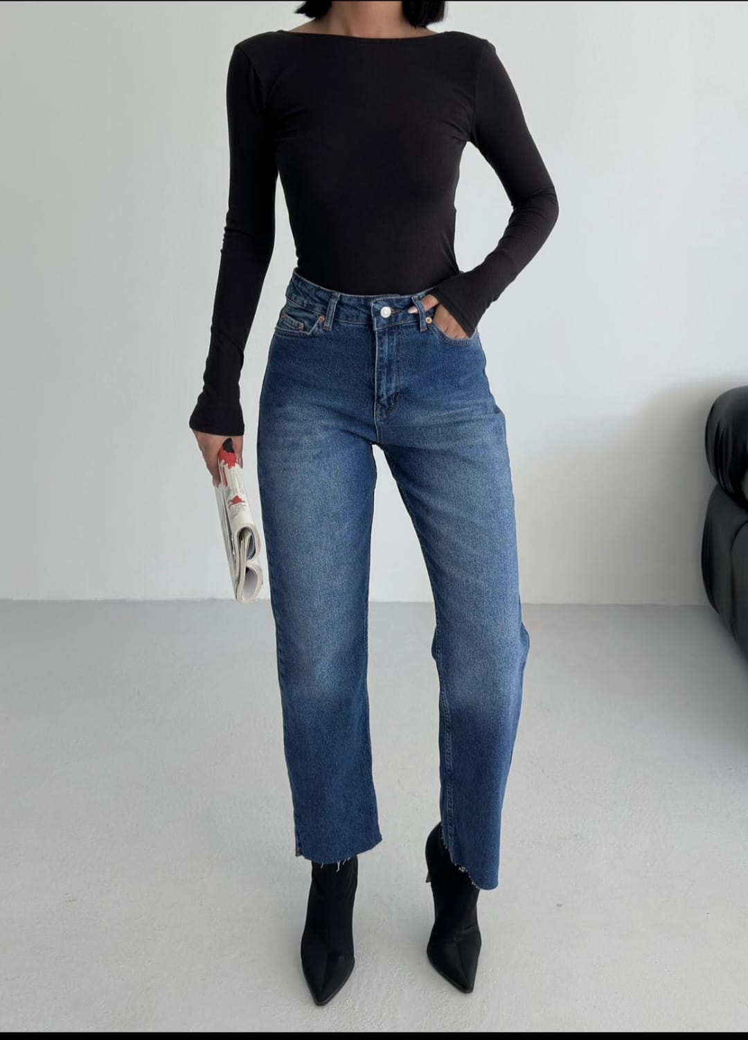 Kesik Paça Likralı Kot Pantolon – Lacivert & Yıkamalı Mavi